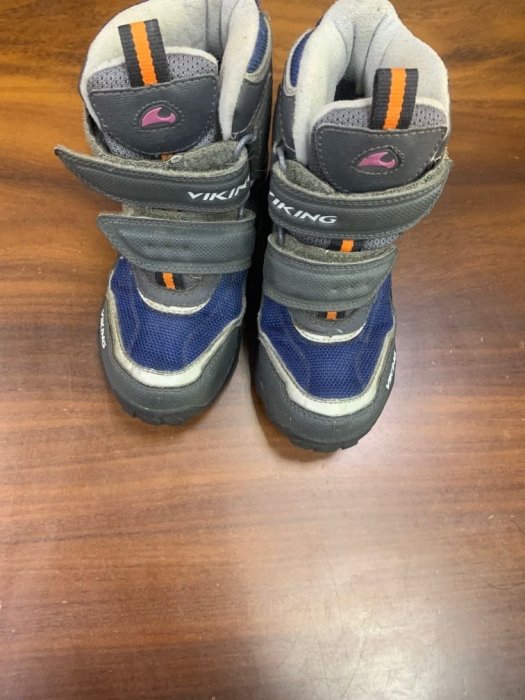 VIKING 童 登山鞋 Gore-Tex  款 11