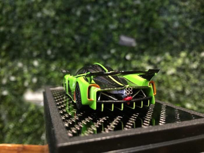 Modèle réduit Pagani - Huayra R 2021 - Green Carbon 1/18 | Lcd-model