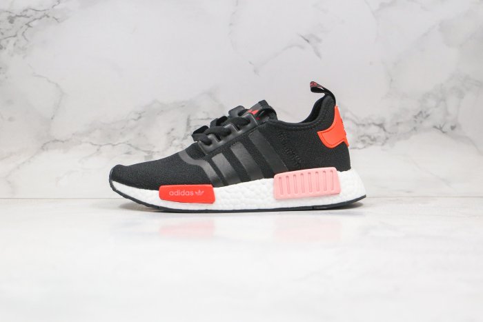 adidas gazelle silver green womens ADIDAS NMD SAKURA PINK main image 0