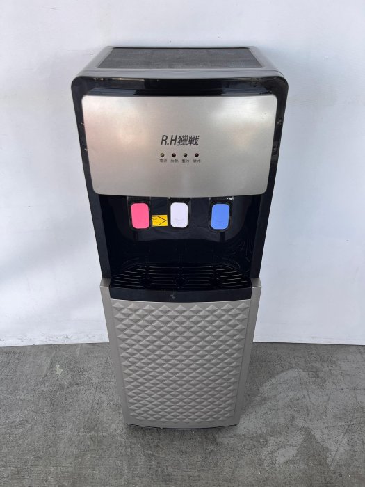 【宏品全新二手家具電器】V4102502*三溫飲水機*液晶電視 變頻冷氣 洗衣機 飲水機 空氣清淨機 電暖器 水冷扇 電風扇 除濕機 中古傢俱彰化南投中