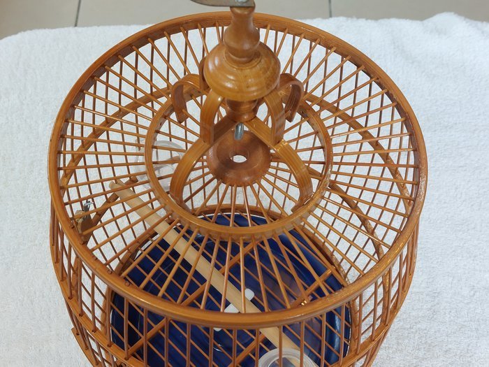 鳥籠~~竹製~~鼓型.酒桶型~~總高約45cm | Yahoo拍賣