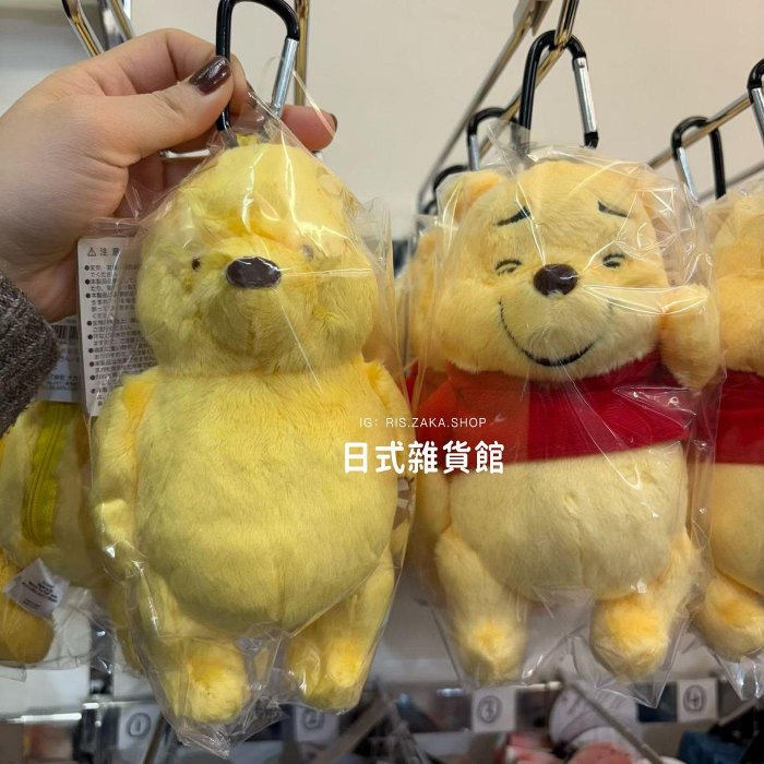 ＊日式雜貨館＊日本限定 東京迪士尼 Disney 小熊維尼 維尼 玩偶掛飾附摺疊購物袋 購物袋 造型購物袋 摺疊購物袋 造型拉鍊包掛飾 現貨