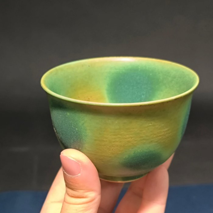 7726 中国陶器 青磁線刻杯 小杯 茶道具 煎茶 酒器 検:青瓷 青瓷