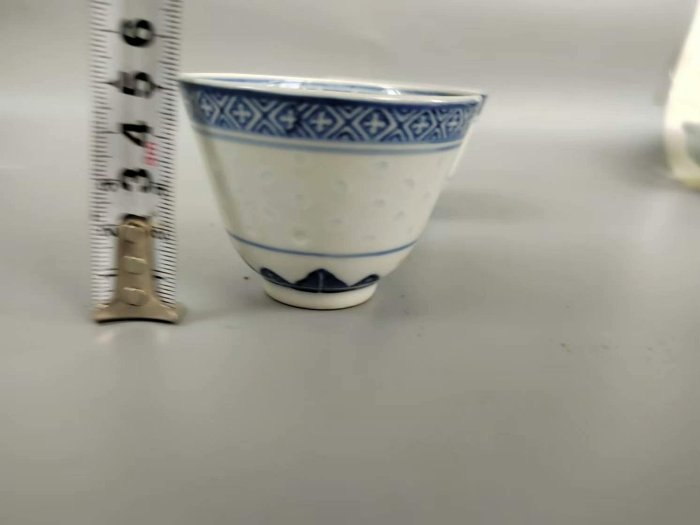 日本帶回，出口創匯時期景德鎮玲瓏瓷，玲瓏杯，內龍紋，底部英文