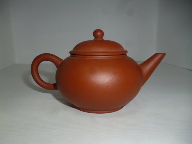 ｛華彩｝　在落款 紫泥丸鉢！≒12，5cm　中国宜興　文革 2 華彩｝ 在落款 紫泥丸鉢！≒12，5cm 中国宜興 文革 2