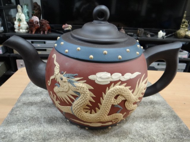 早期收藏手工紫砂大茶壺精雕龍鳳呈祥藏家釋出收藏品有落款