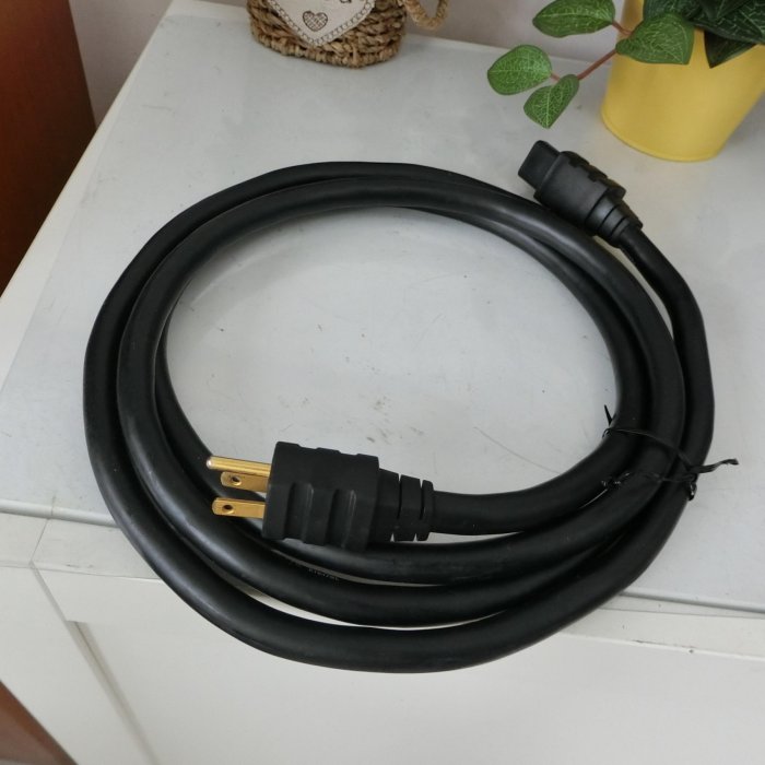 Rare Monster Cable PowerLine 300 High Performance AC Power Cord