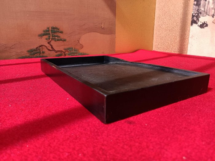 嚴選日本百年老石硯，高島虎斑石質地，長22.6cm，寬13.7cm，厚2.2cm