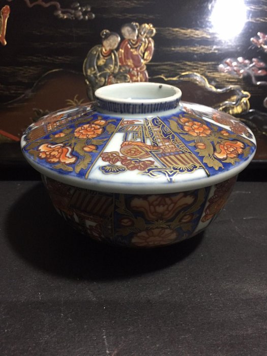 嚴選日本江戶時代古伊萬里手繪釉上彩蓋碗，富貴長春紅繪沿口描金蓋碗