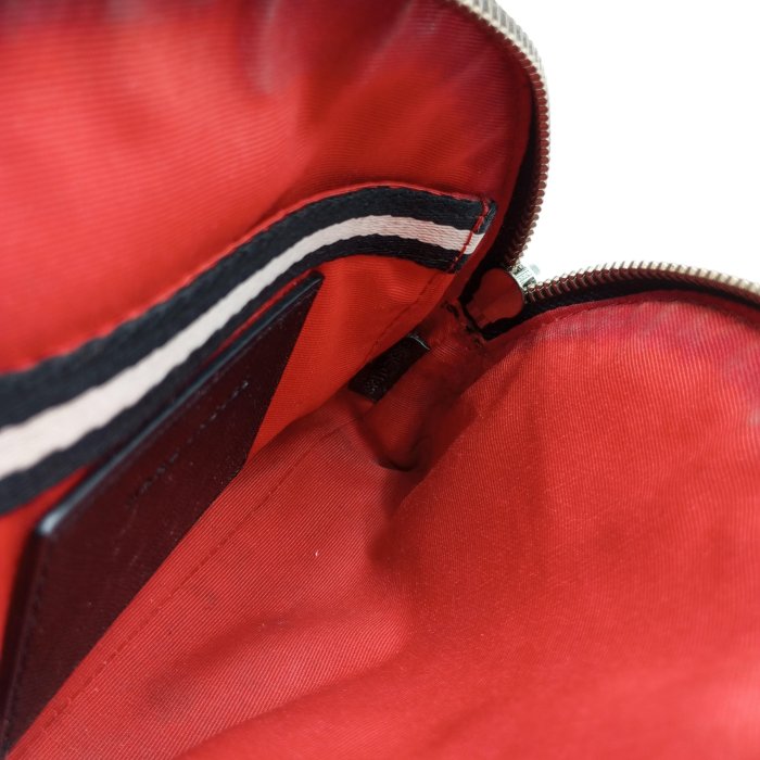 marc-jacobs-z505-yahoo