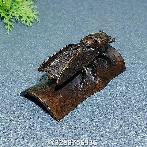 置物古銅製，時代物，緣起物，書房置物，高14cm，重480克 銅器工藝品一鳴驚人知了小鎮尺竹節蟬棕色古典書房鎮紙收藏家居銅合金