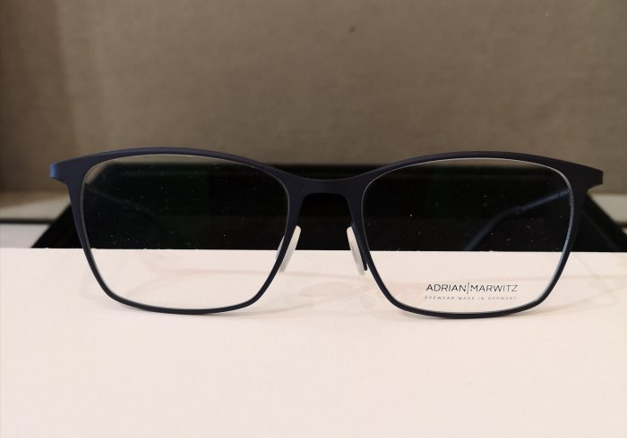 Adrian Marwitz Stranger No 21 Sleek Black Round Titanium Glasses Frames Glasses ADRIAN MARWITZ Stranger No. 11 Blue Oval Eyeglass  main image 3