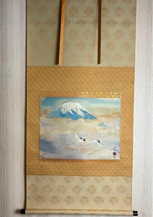 掛軸 川端龍子 「舞鶴図」複製 絹本 共箱 大塚巧芸 日本画 Z-25 掛軸川端龍子「舞鶴図」複製絹本共箱大塚巧蕓日本畫Z-25 | Yahoo拍賣