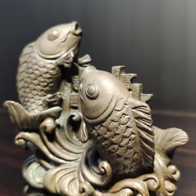 中国古美術・旧蔵品・純銅製・高浮彫・錾刻・鎏銀・八宝紋 盤龍 首飾箱