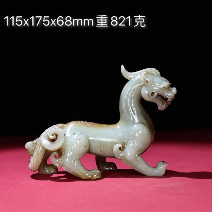 臻品旧藏， 熟坑和田玉天禄瑞兽小摆包浆厚重，沁色入骨，工艺精湛