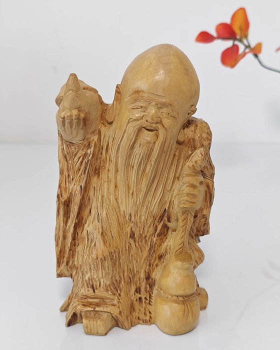 嚴選明治時期日本回流黃楊木樹根壽星擺件，雕工精細無瑕，品相完美好