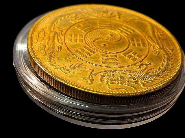 銀貨 銀幣 銀元 中外通寶 八卦雙龍 壹兩 紀念幣 中国古幣 貴重物品 农村收来银元中外通宝开平银一两双龙八卦银币银圆可吹