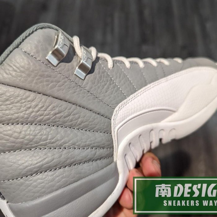 南🔥2023 12月Nike Air Jordan 12 Retro 復刻緩震大童女灰白153265-015