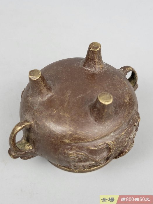 香爐，中囯清朝時代物古銅製，茶道具，書房置物，古美術品，高7cm重500克 日本銅香爐銅熏香爐茶道小銅爐高浮雕工藝重208克品相如圖實物拍照二手