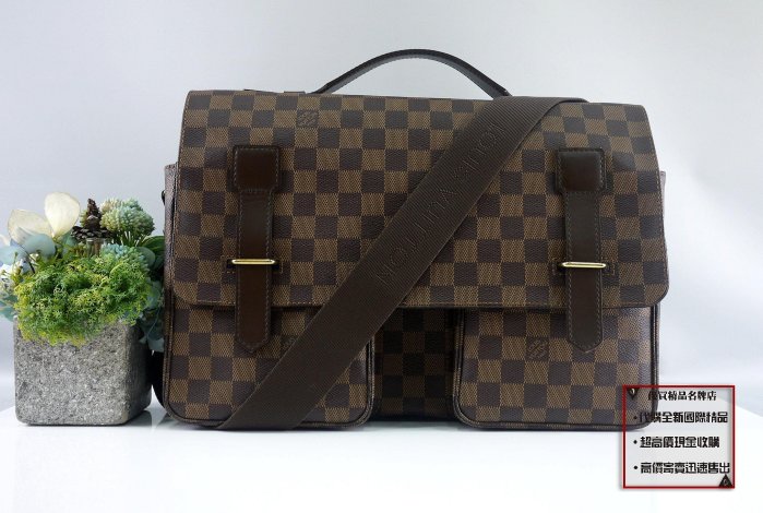 ☆優買二手精品名牌店☆ LV N42270 咖啡棋盤格紋 郭富城包郵差包信差包記者包斜背包航空包業務包手提包公事包 激新