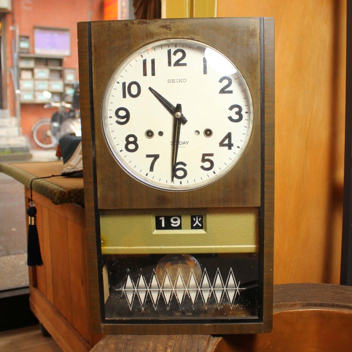 桑園の】日本古董老鐘SEIKO 精工30日機械鐘實木框老鐘日星期顯示