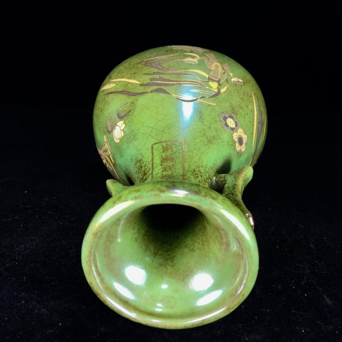 傳世包漿宋官窯彩繪飛天圖紋雙耳盤口瓶13×23.5厘米【天下收藏