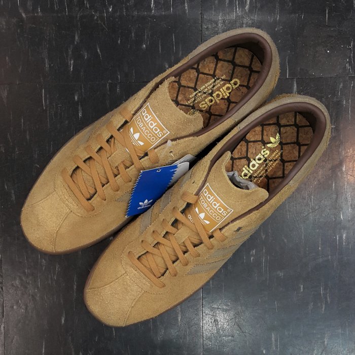 adidas tobacco mita adidas TOBACCO MITA 土黃色棕色膠底軟木塞日本聯名款復古麂皮Q21657