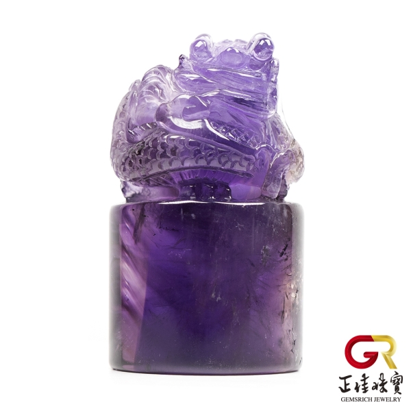 正佳珠寶】紫水晶頂級手工龍雕刻179g 紫水晶雕刻擺件｜崖柏木座| 其他