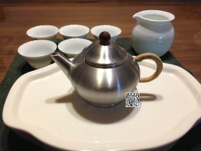 錫器　茶壺 茶壺酒壺馬來西亞錫壺木杻錫製品錫器醒酒器醒茶壺醒酒壺(約160cc
