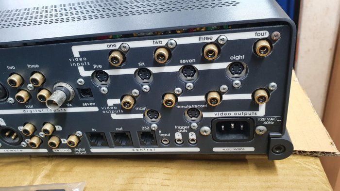 PROCEED audio video preamplifier 5.1聲道環繞解碼器| Yahoo拍賣