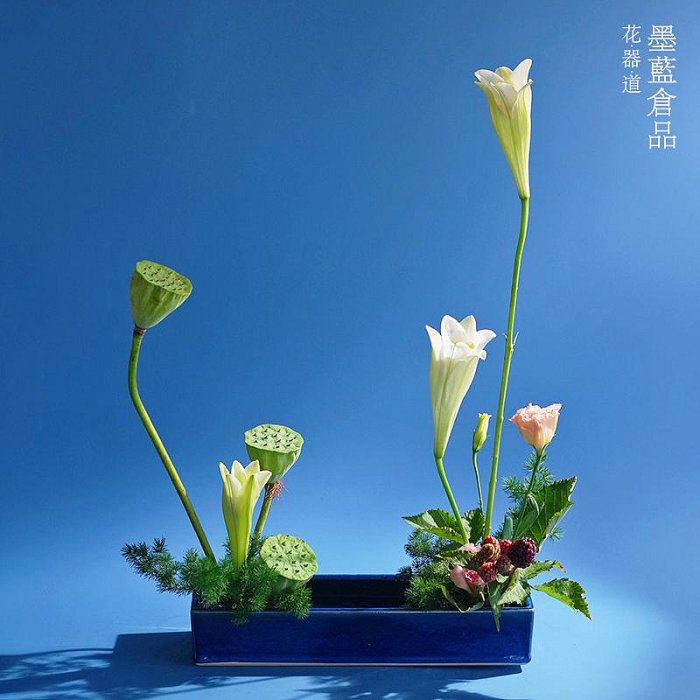 超希少　アンティーク水盤　中国骨董　陶芸長方花器　生花 華道 生け花 水盤 花器 長方形 陶器 青 紺 草月 小原流 池坊