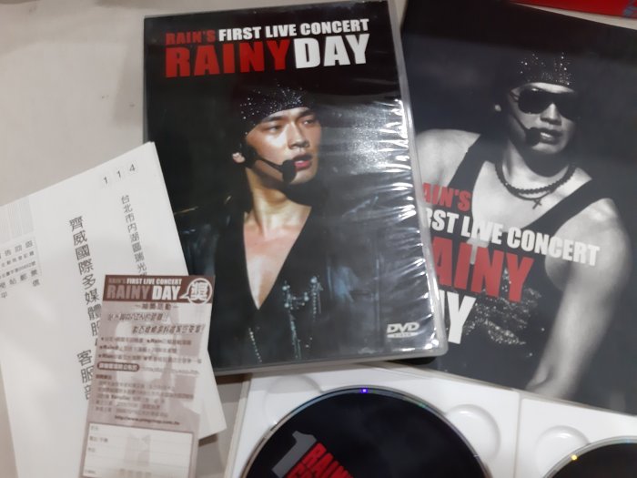 RAIN'S COMING RAIN WORLD TOUR PREMIERE+First Concert Rainy | Yahoo拍賣