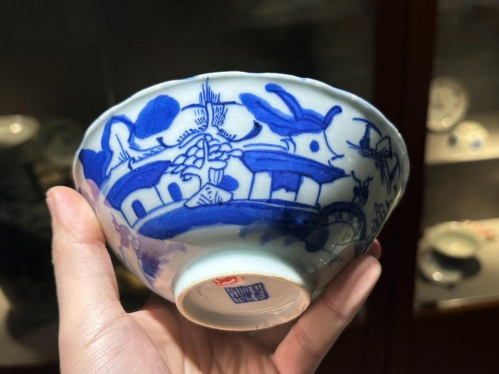 嚴選道光年間青花山水人物碗口徑14cm 花口造型青花自然發色老物件收藏