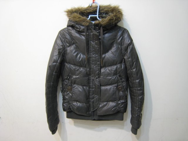 SAMUEL & KEVIN 暗格紋連帽羽絨外套/S 70%羽絨 帽不可拆