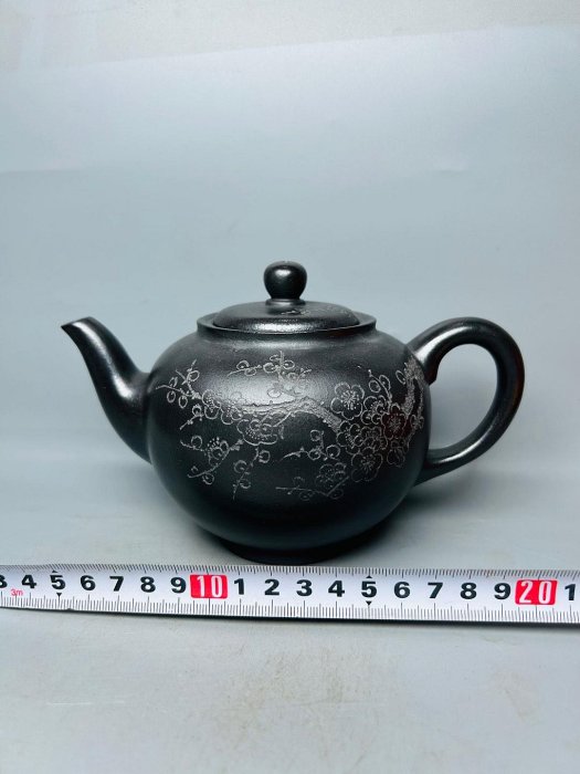 宜興紫砂　梅花壷 收藏紫砂壺宜興紫砂原礦石黃作者任幹庭品名梅花壺容量360cc PF761