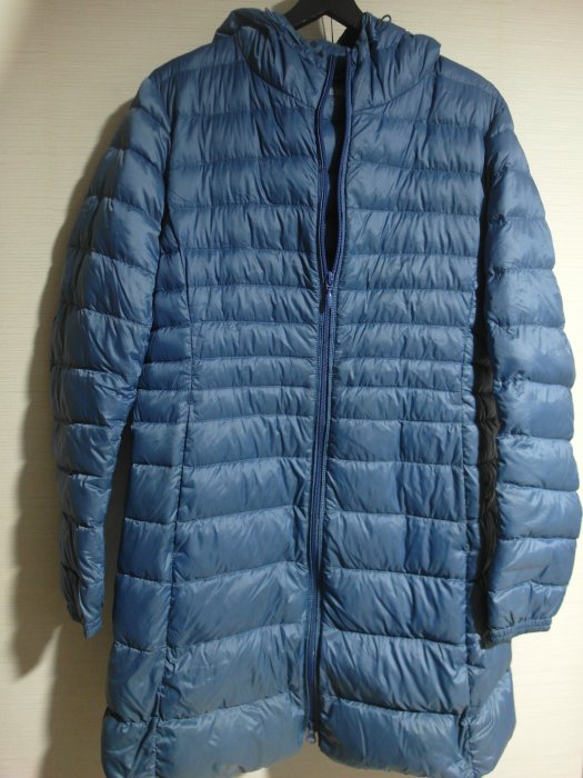 UNIQLO 女子輕羽絨長外套