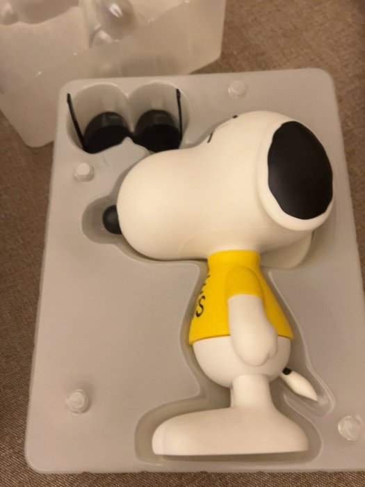 original fake KAWS MEDICOMTOY スヌーピー OriginalFake（オリジナルフェイク） KAWS SNOOPY JOE スヌーピー