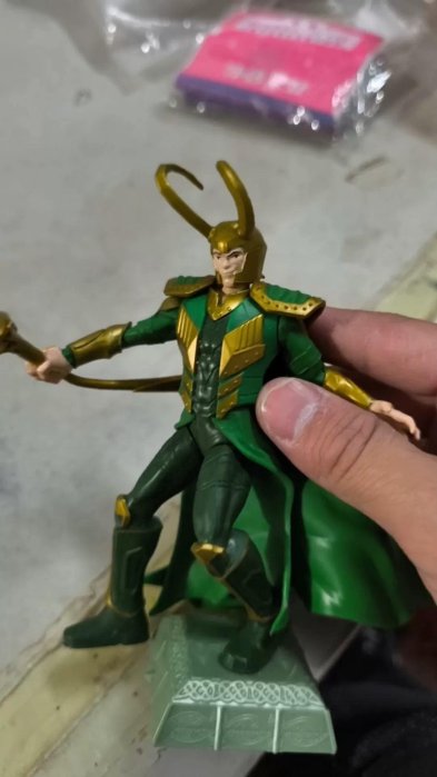 MARVEL正版散貨雷神公仔