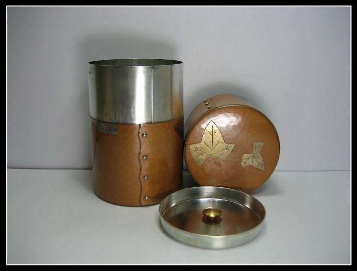 勇福堂》】日本茶道具－玉川堂款【手工鎚起銅器鎚目金葉紋茶葉罐