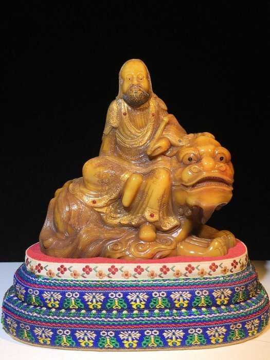 壽山石田黃名家元珠滿工伏獸羅漢擺件10.5 A847尺寸：133mm127 舊藏收藏