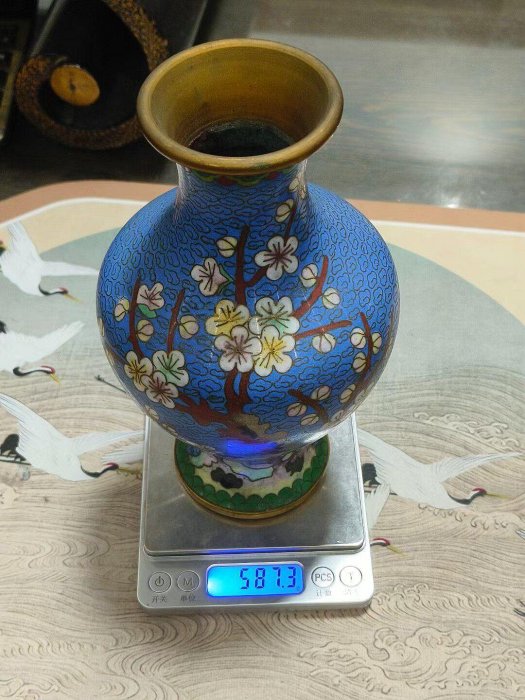 民國銅胎琺瑯彩景泰藍花瓶一對完整全品，高20.3cm5590321559 【錦帳春