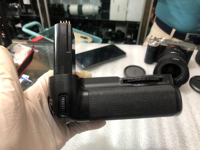 【CDD相機舖】富士s5 MBD200 尼康原廠 D200 MB-D200 手柄 S5     實物拍攝，功能正常，不帶五號電池夾。