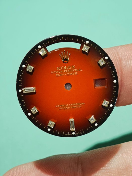 【單售面盤】ROLEX勞力士極罕見原裝漸層紅十鑽點!完美無暇原裝老面! ( 18038 18238 18048 18388...都可用)