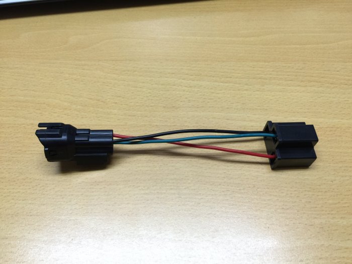 【炬霸科技】光陽 新 G6 LED 原廠 大燈 轉接 H4 接頭 ABS 150 125 改 魚眼 HID 光圈 特仕版