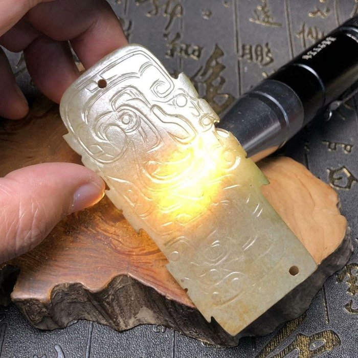 二手]珍藏級古玩文玩老貨和田白玉籽料銅沁玄鳥紋玉圭流行西周包漿醇厚