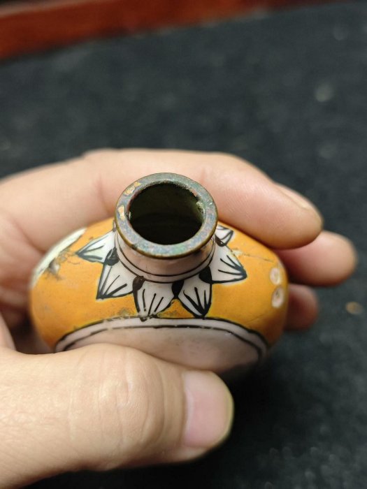 嚴選清代乾隆銅胎畫琺瑯鼻煙壺，品相完美好珍藏！ 鼻煙壺乾隆清代