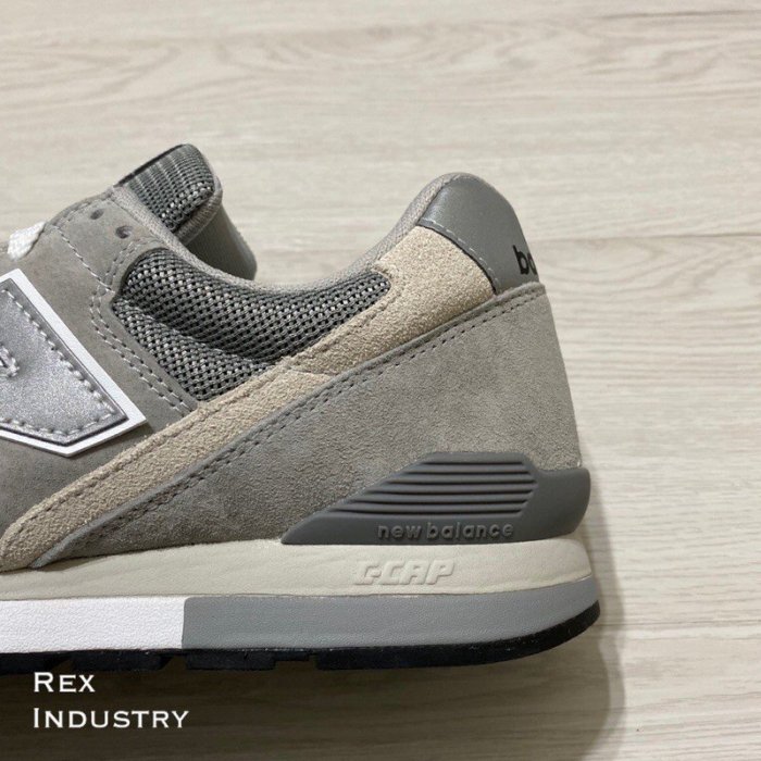 New Balance 996BG New Balance 996 NB Grey Silver White Men Unisex Shoes Sneakers CM996BG-D  US10 JP