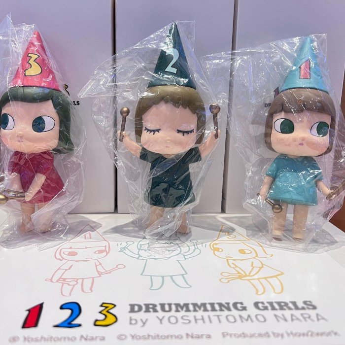 全新）奈良美智123 Drumming Girls 公仔| Yahoo拍賣
