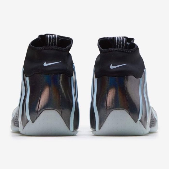 flightposite topaz mist on feet