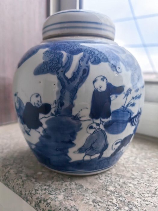 嚴選一線青花手繪人物童子罐，工藝精品無瑕，瓷質厚重，尺寸16×14cm